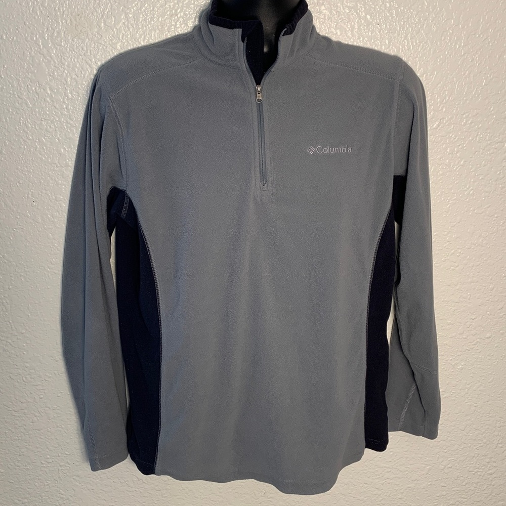 Columbia men’s small, Two-Tone Gray and Black Pullover quarter zip